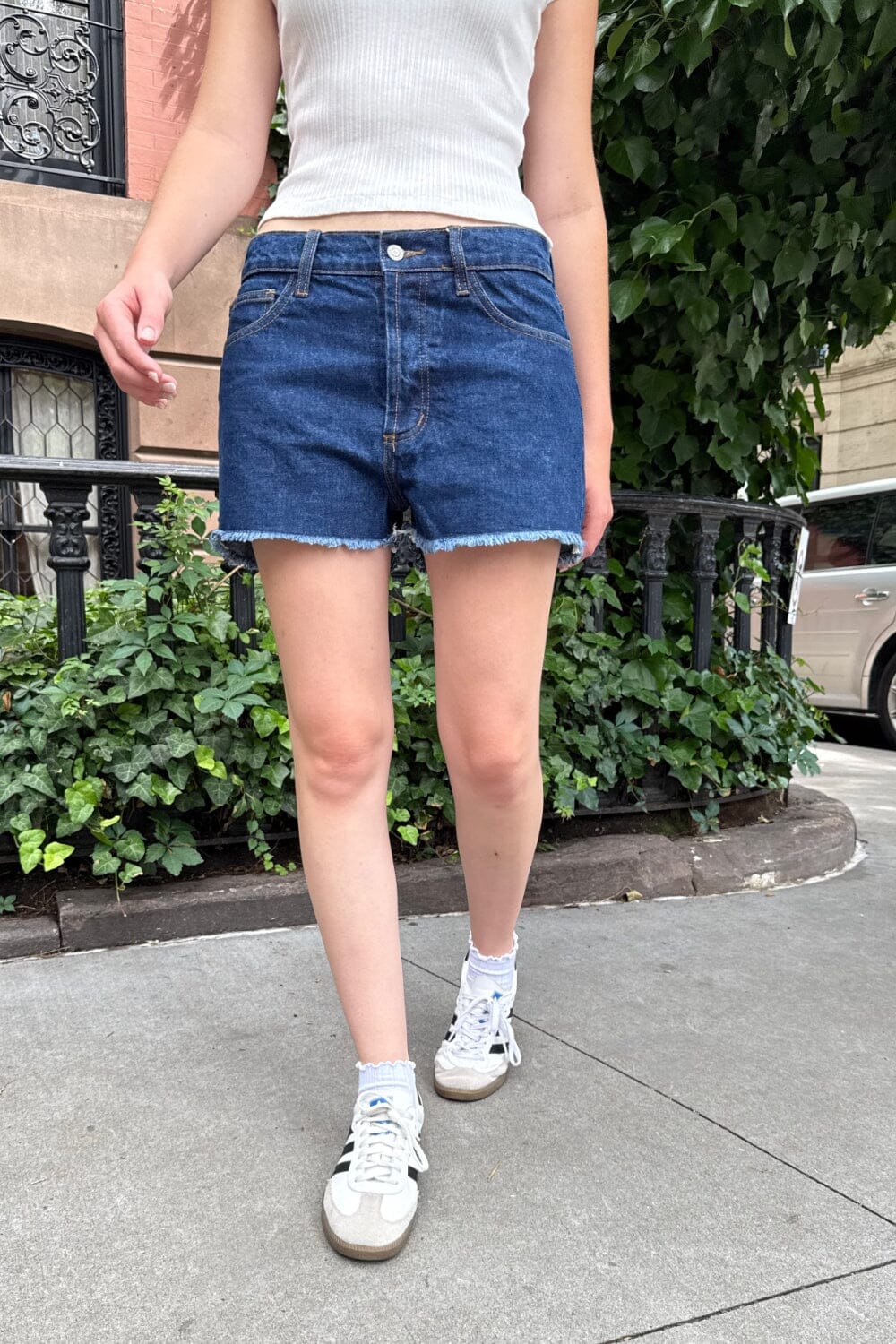 Brandy Melville M And S Denim Shorts Bethan Denim Shorts – Brandy Melville  UK