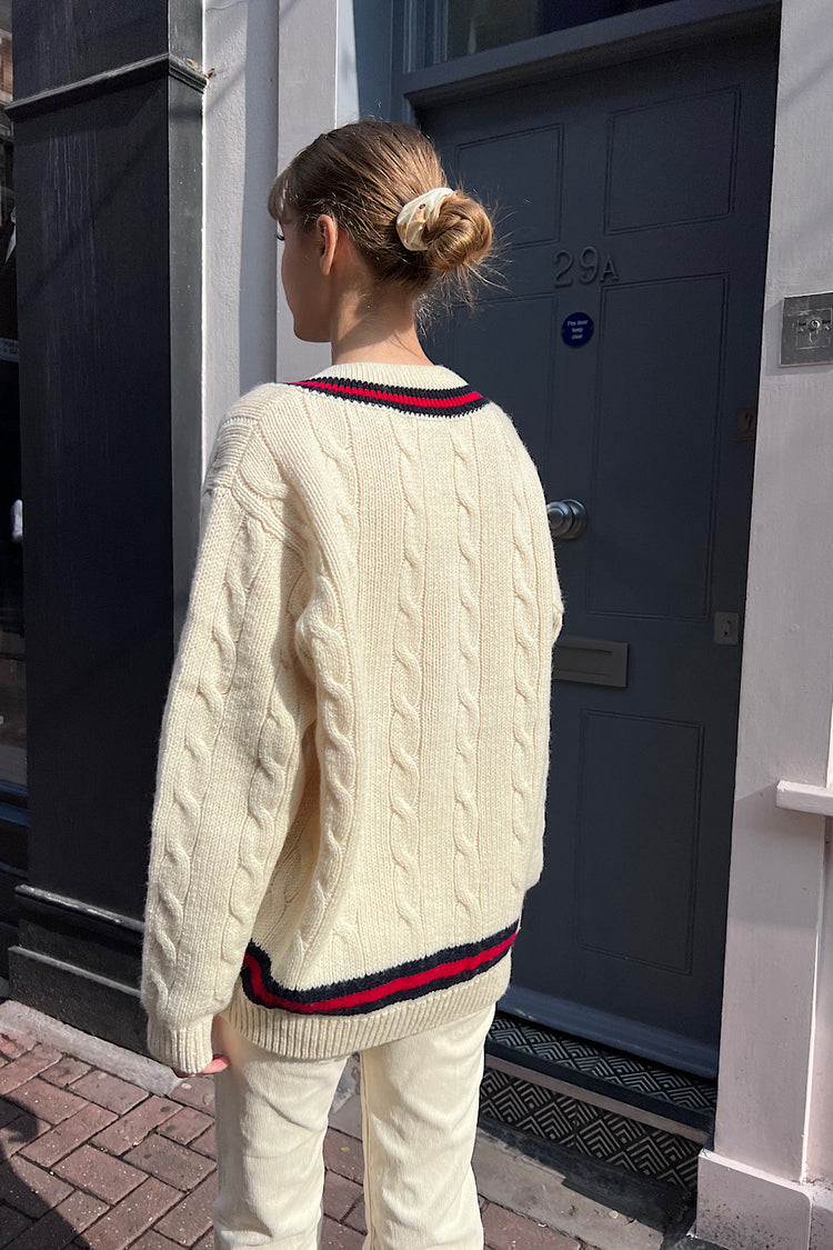 Nikki Trimming Sweater | Cream / Oversized Fit