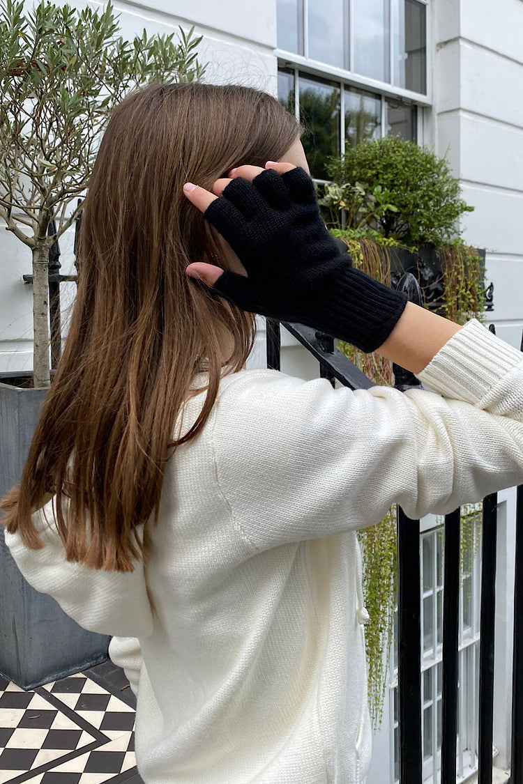 Fingerless Wool Gloves | Black