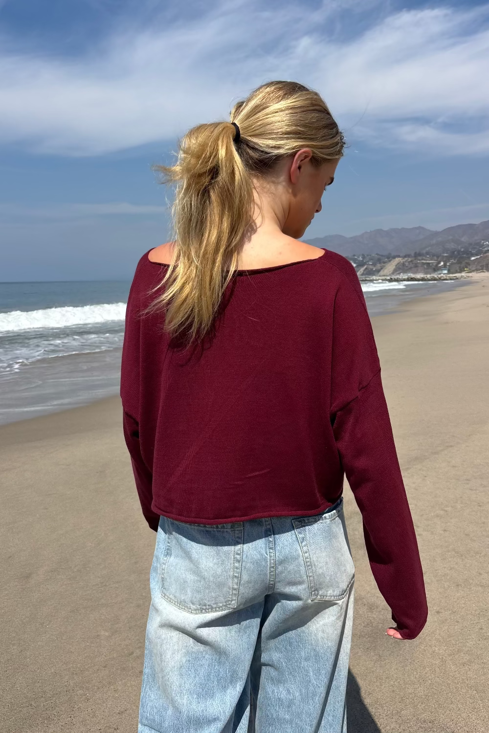 Burgundy / Cropped Fit