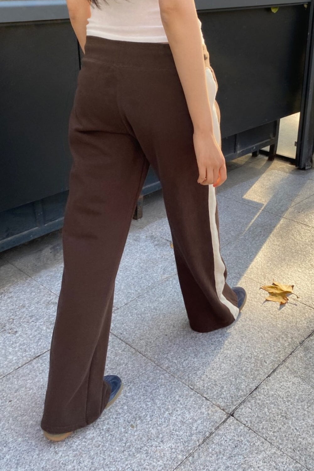 Hillary Stripe Yoga Pants | Dark Brown / XS/S