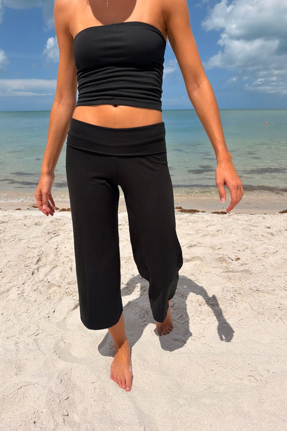 Priscilla Capri Pants | Black / XS/S