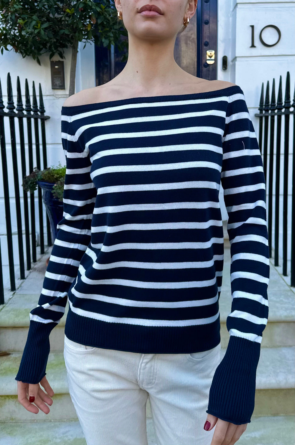 Navy Blue With Thin White Stripes / Regular Fit