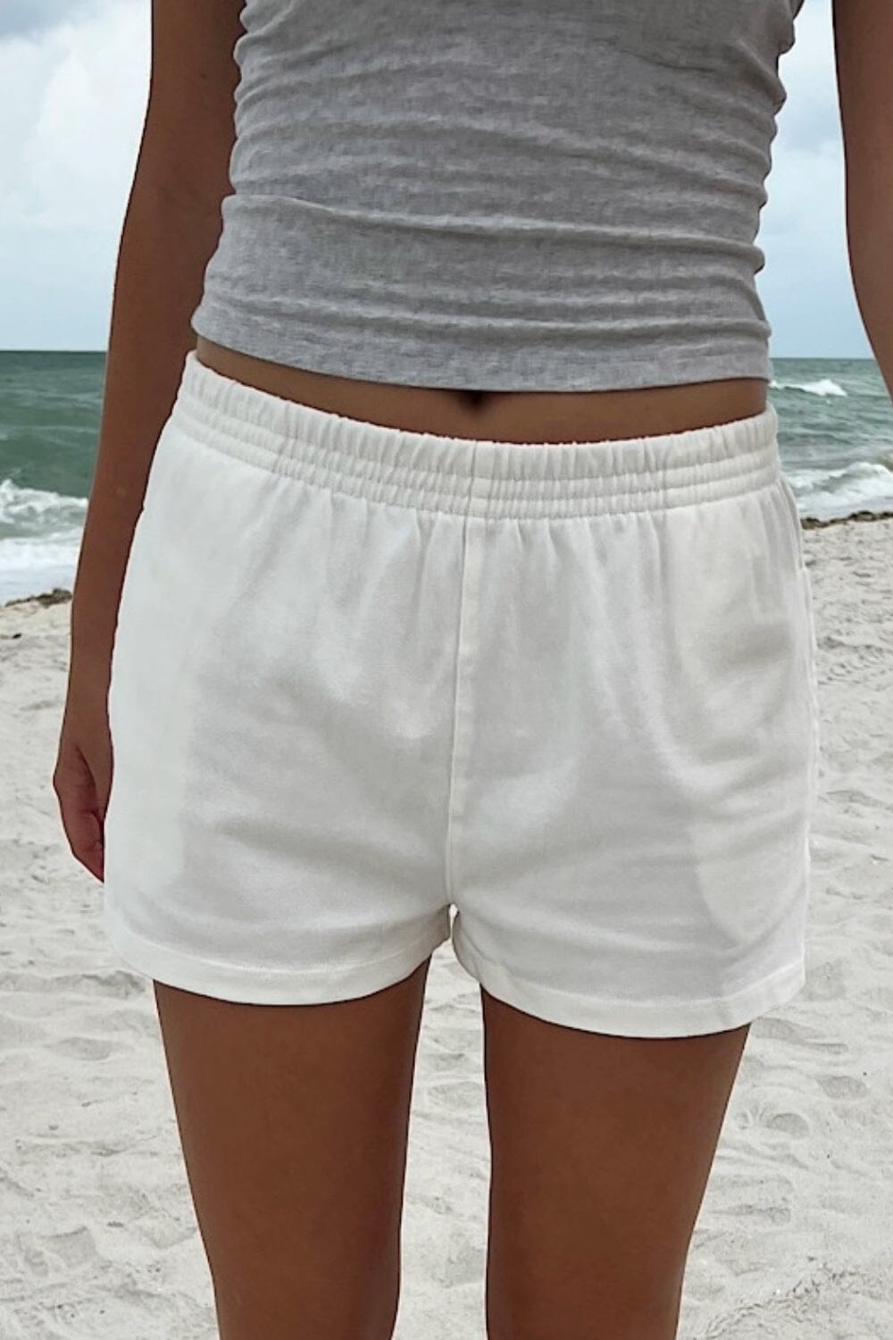 White / S