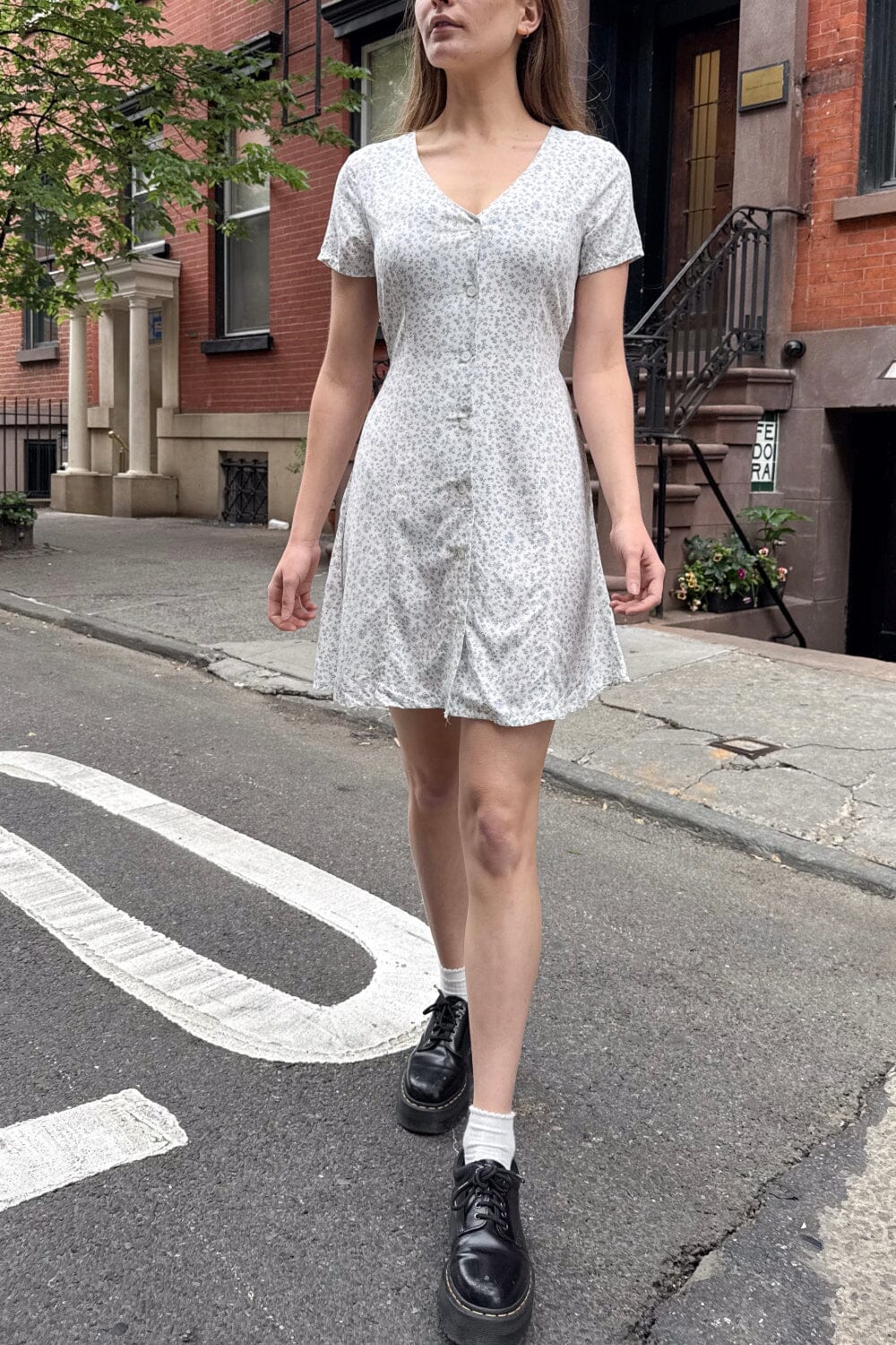 Luisa Dress | Ivory With Light Blue Daisy Floral / S