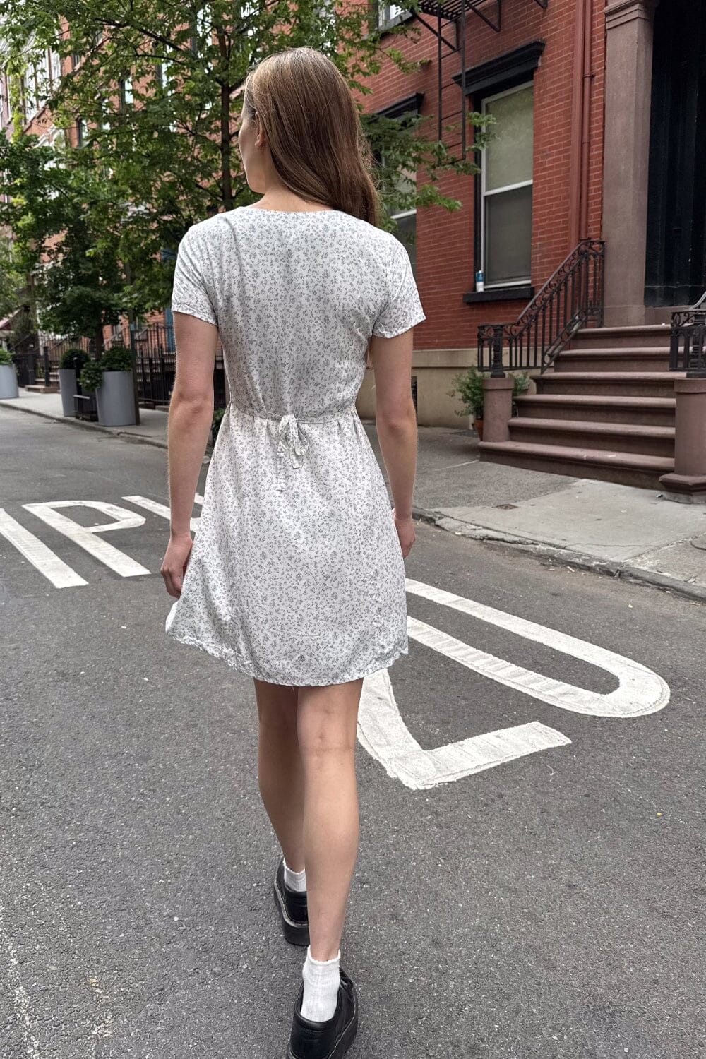 Luisa Dress | Ivory With Light Blue Daisy Floral / S