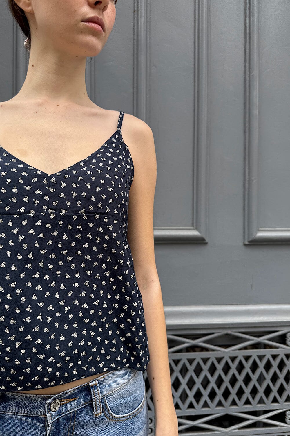 Navy Blue With White Ditsy Floral / XS/S