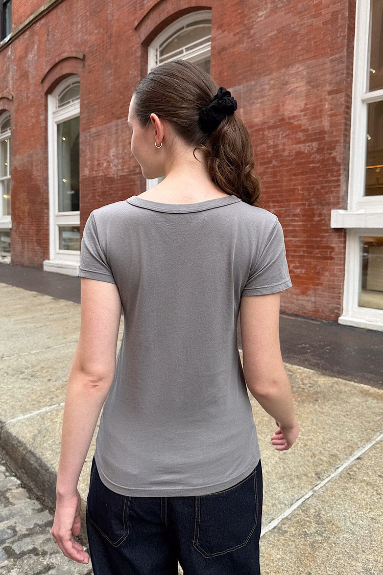 Hailie Yellow Stone Valley Top | Dark Grey / Regular Fit