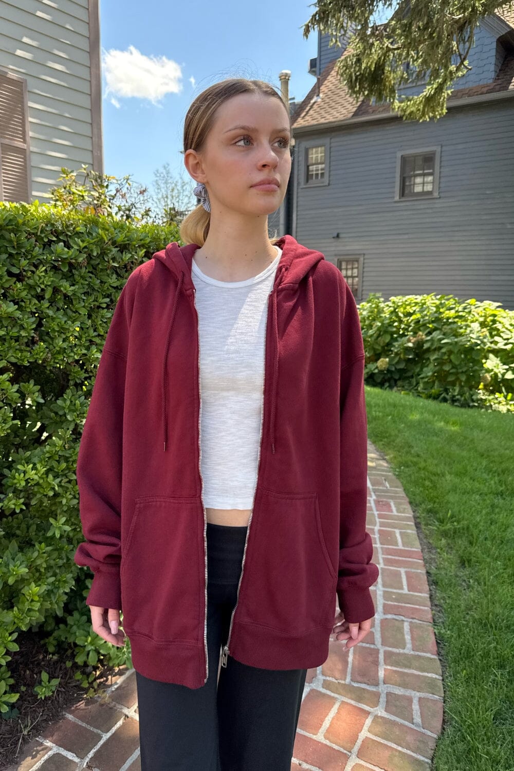 Burgundy / Oversized Fit