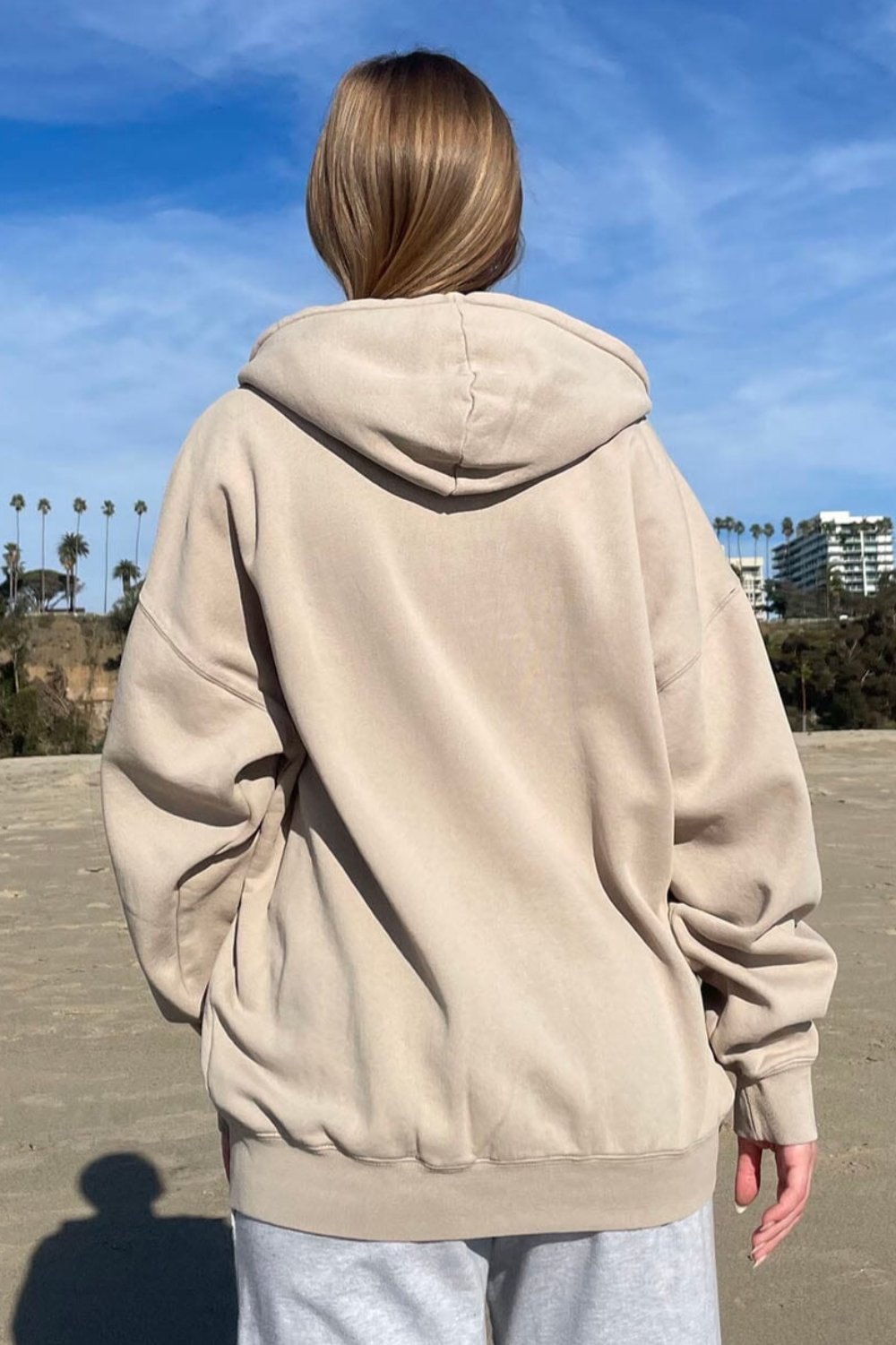 Tan / Oversized Fit