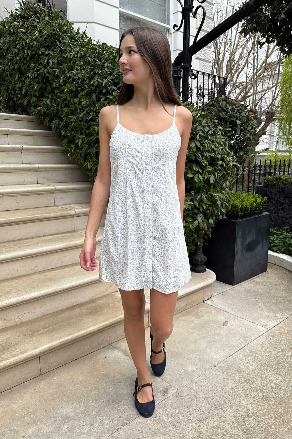 Silvana Floral Dress | Ivory With Light Blue Daisy Floral / XS/S