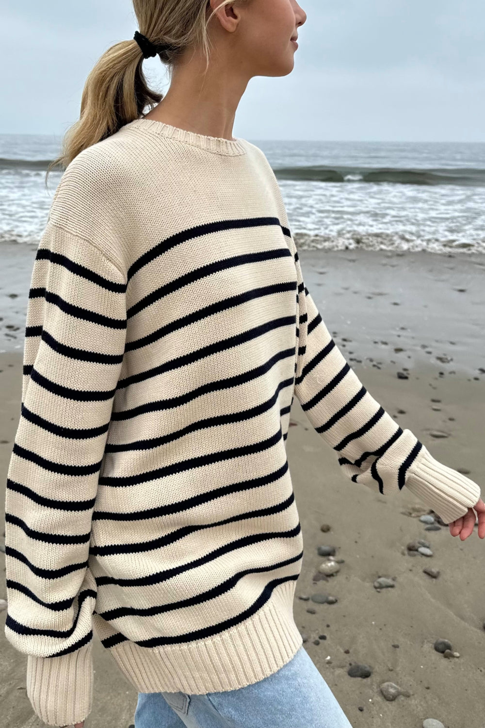 Beige and Navy Blue Thin Stripes / Oversized Fit