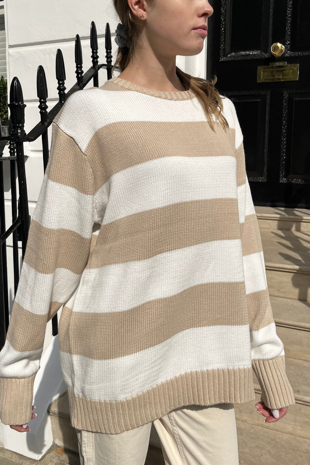 Latte Ivory Stripes / Oversized Fit