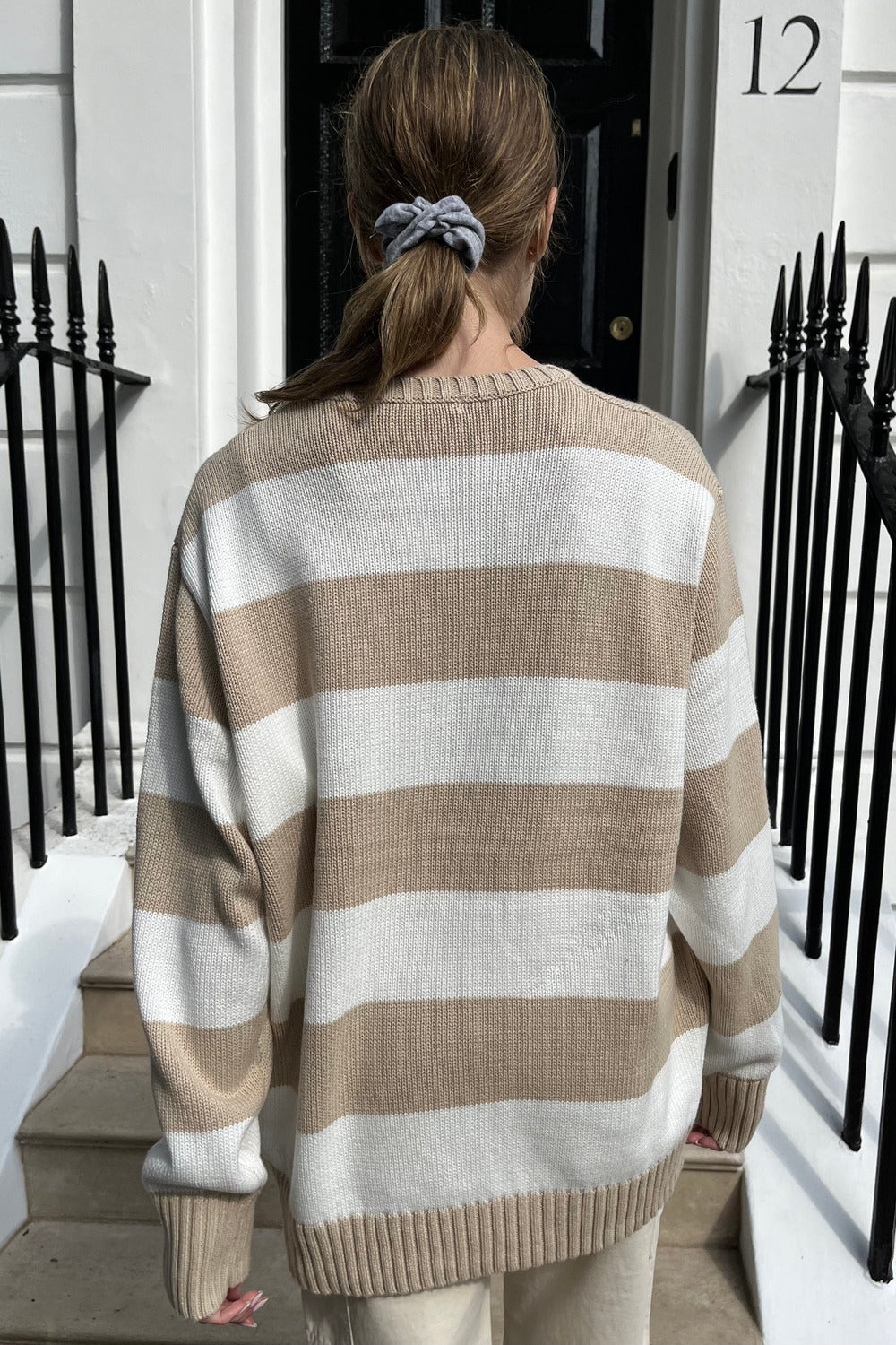 Latte Ivory Stripes / Oversized Fit