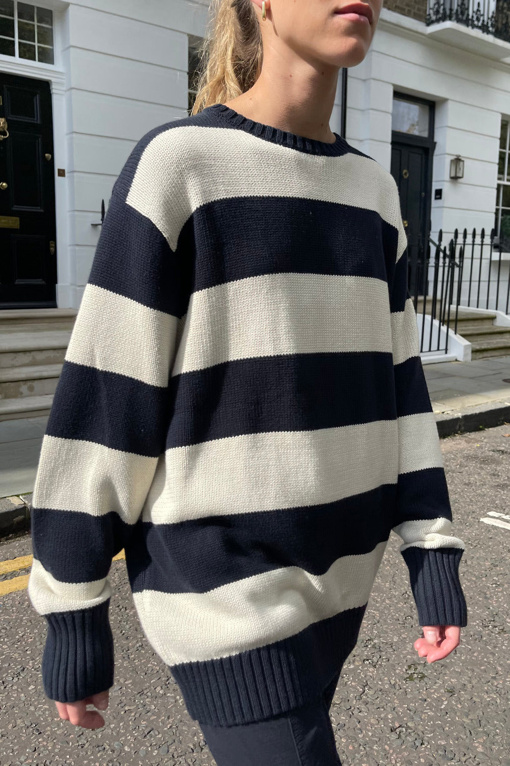 Cream Navy Blue Stripes / Oversized Fit