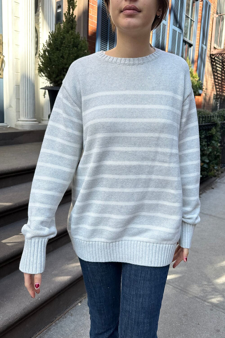 White Silver Thin Stripes / Oversized Fit
