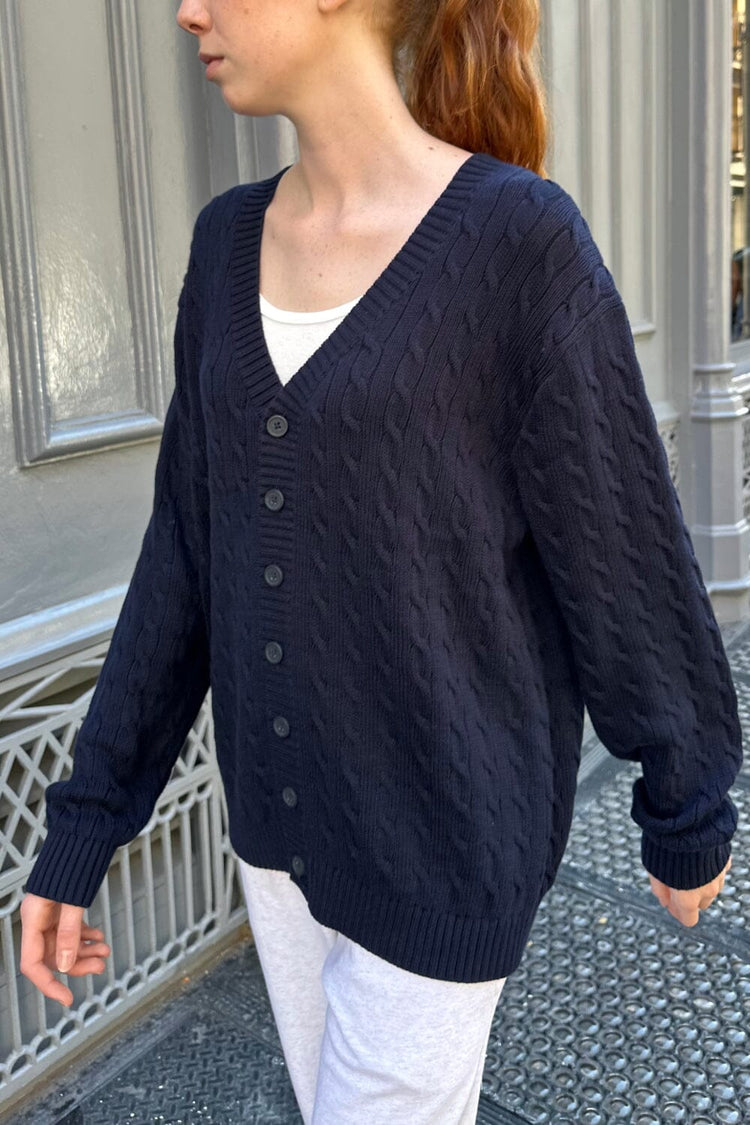 Amber Cable Knit Sweater | Navy Blue / Oversized Fit