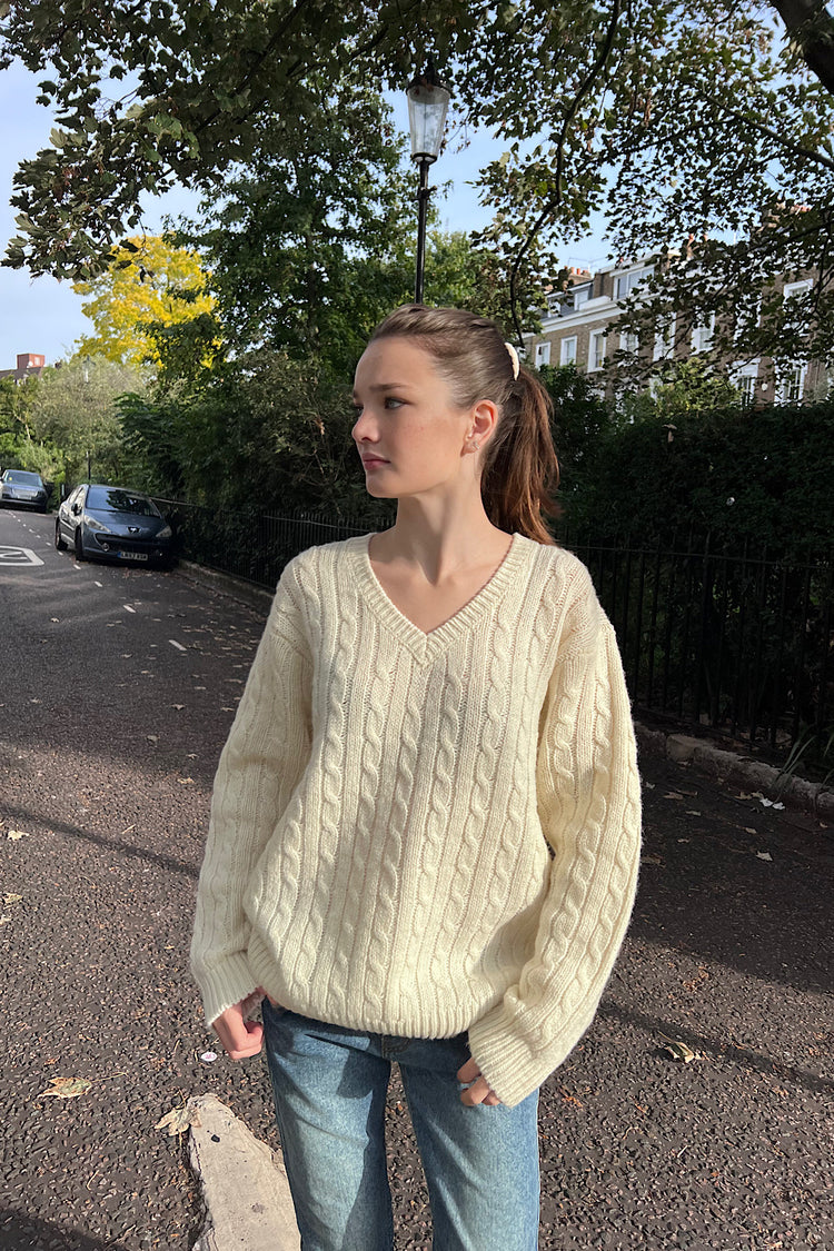 Nikki Wool Sweater | Ivory / Oversized Fit