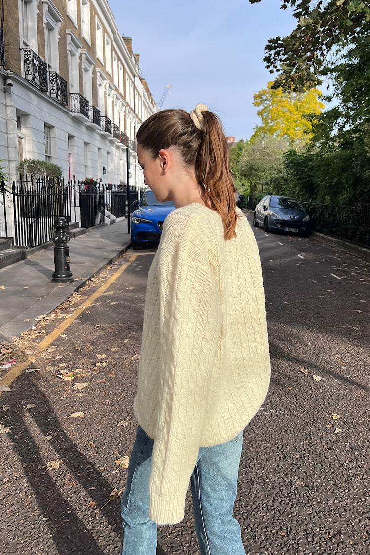 Nikki Wool Sweater | Ivory / Oversized Fit