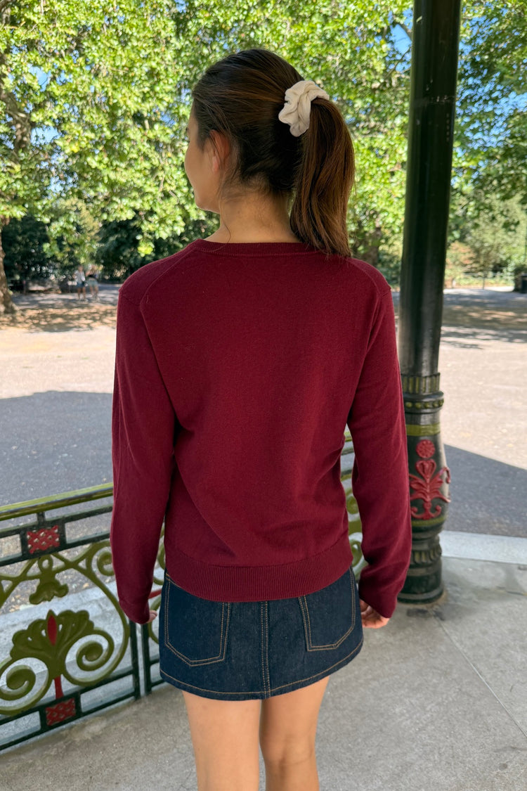 Nikki Wool V-Neck Sweater | Burgundy / Regular Fit