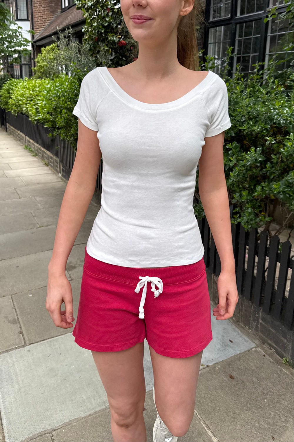Rainey Shorts | Viva Magenta / XS/S