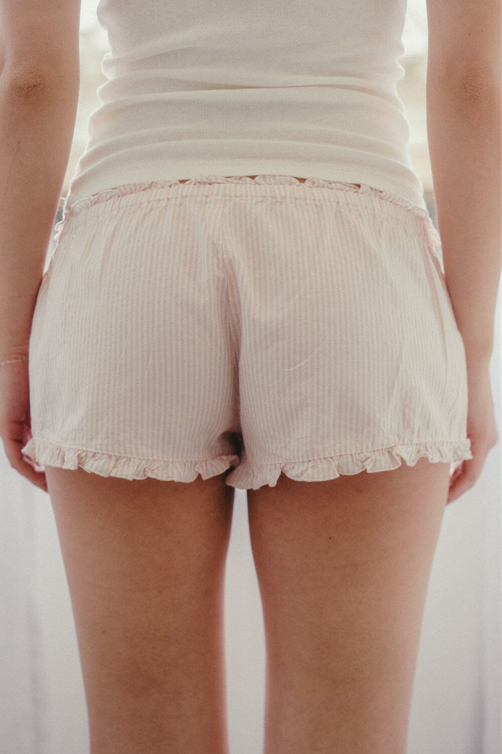 Poppy Stripes Shorts | White And Light Pink Stripes / XS/S