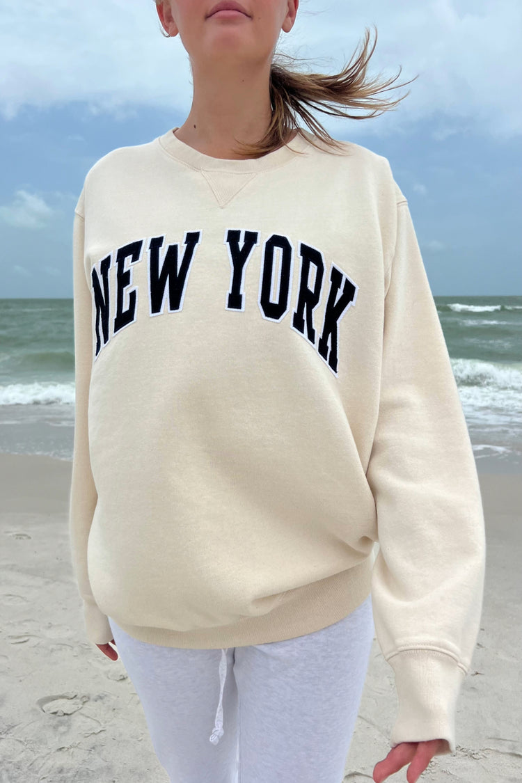 Erica New York Sweatshirt | Ivory / Oversized Fit