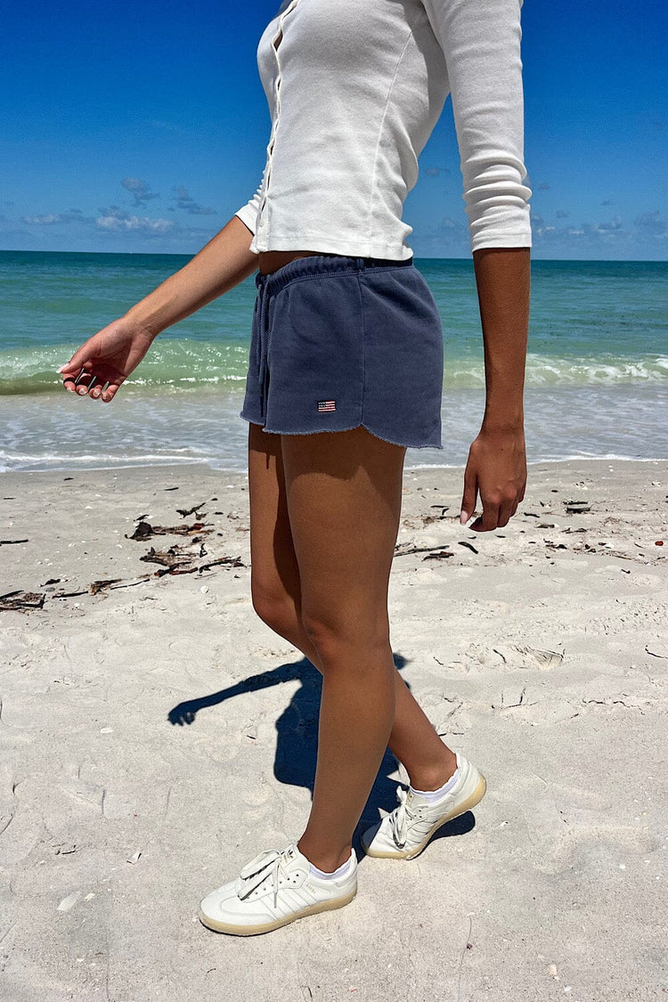 Marcie Sweatshorts | Faded Navy Blue / XS/S