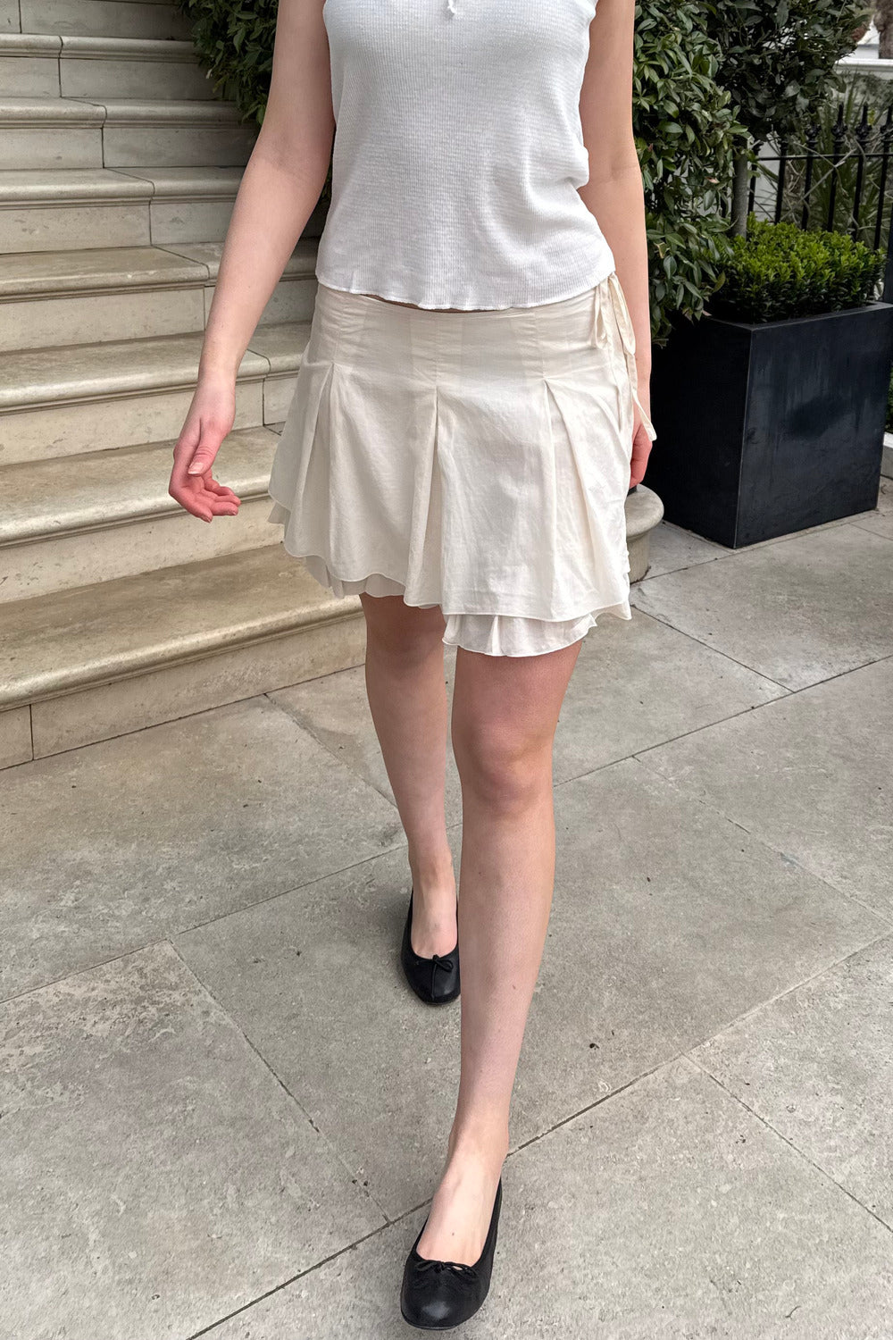 Mindy Skirt | Ivory / XS/S