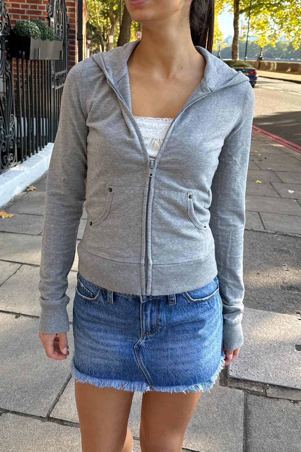 Christy Hoodie | Heather Grey / Regular Fit