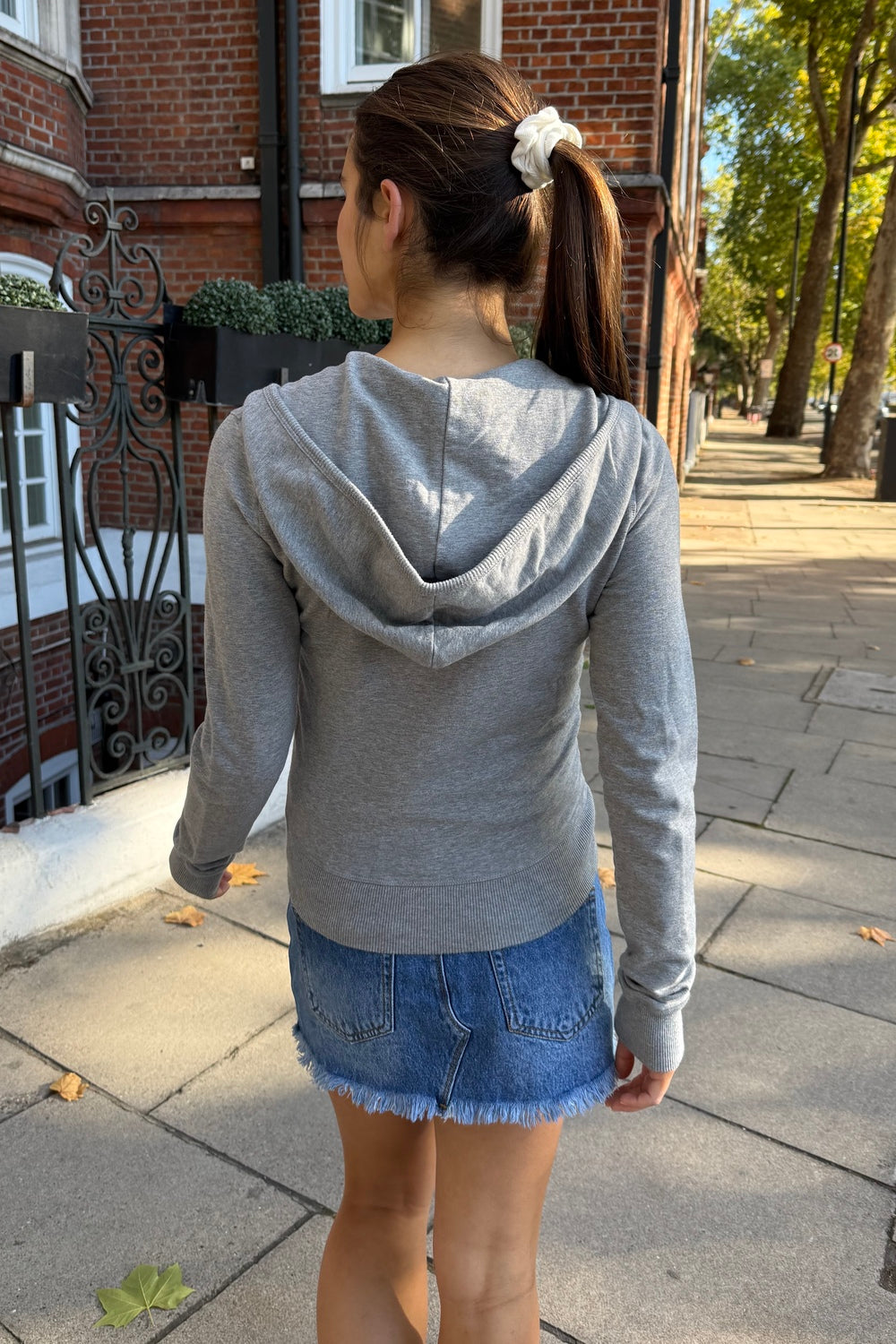 Christy Hoodie | Heather Grey / Regular Fit
