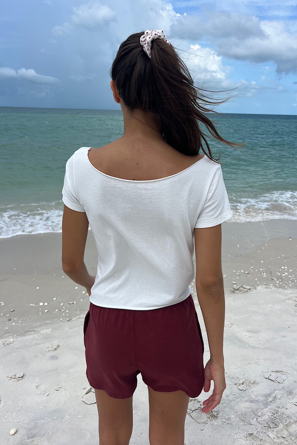 White / S