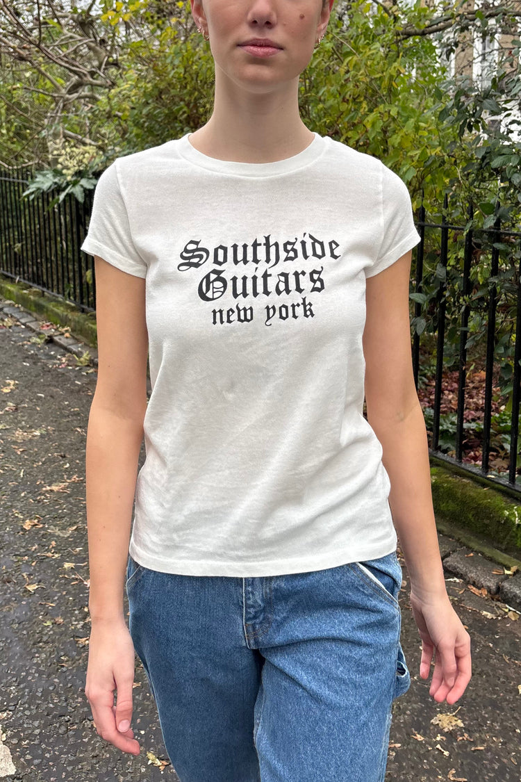 Chloe Southside Guitars Top | White / Regular Fit