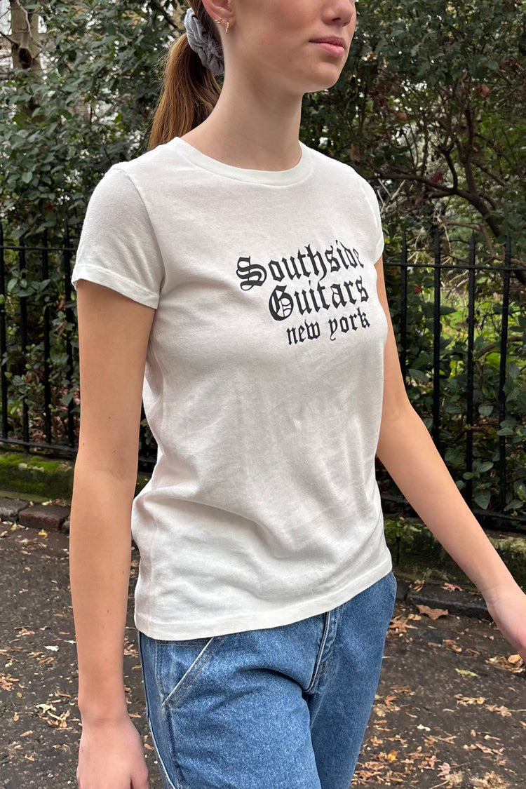 Chloe Southside Guitars Top | White / Regular Fit