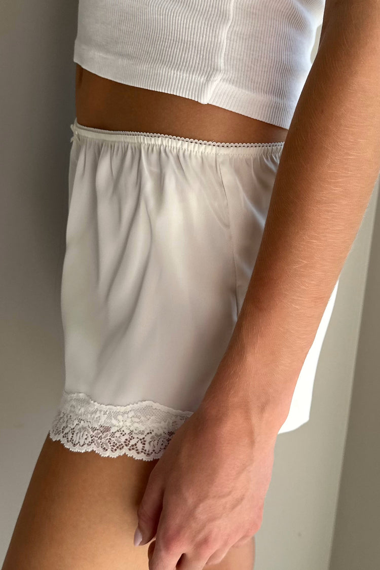 Poppy Lace Shorts | Ivory / XS/S