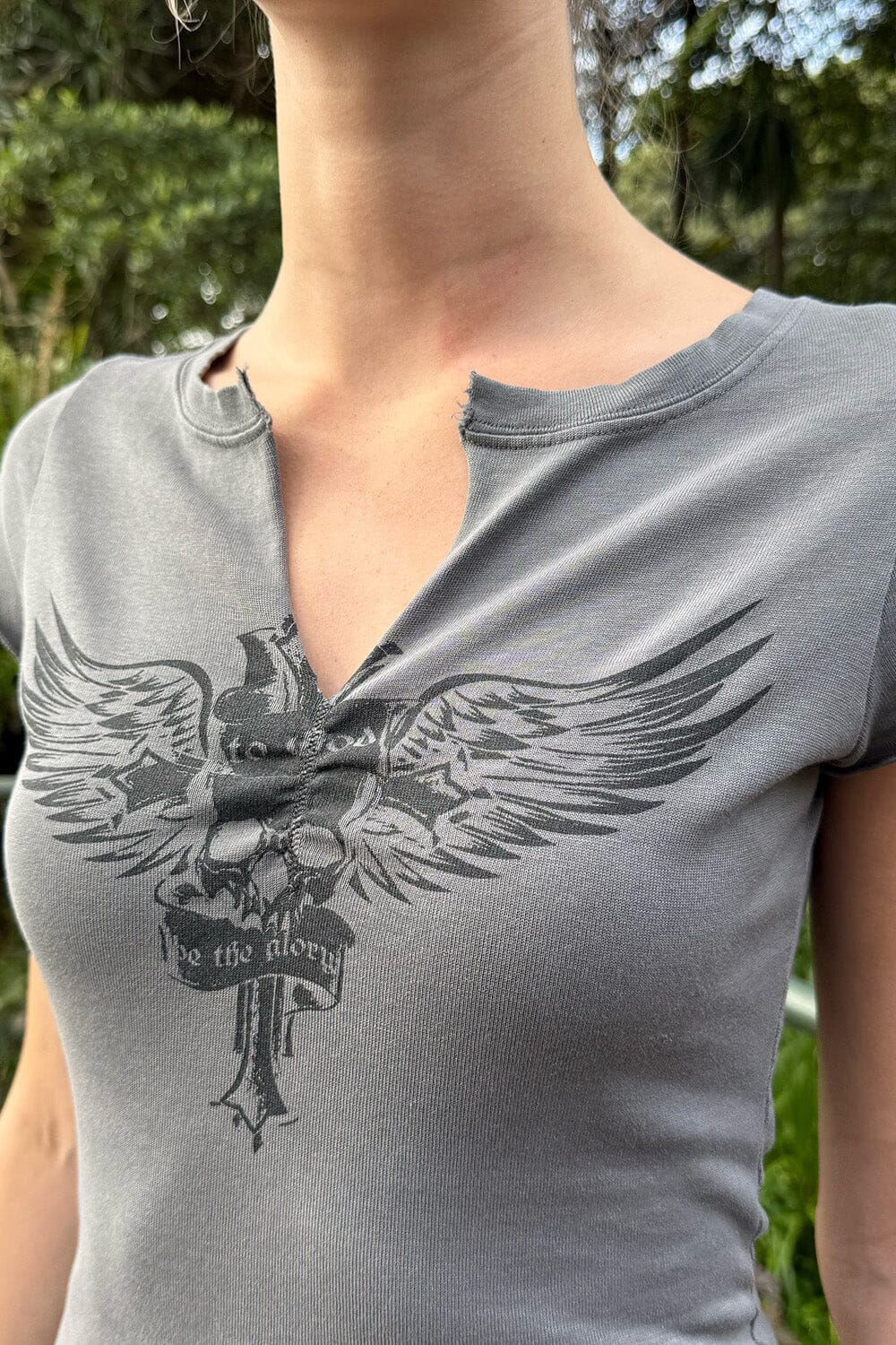 Mila Winged Skulls Top | Charcoal / XS/S