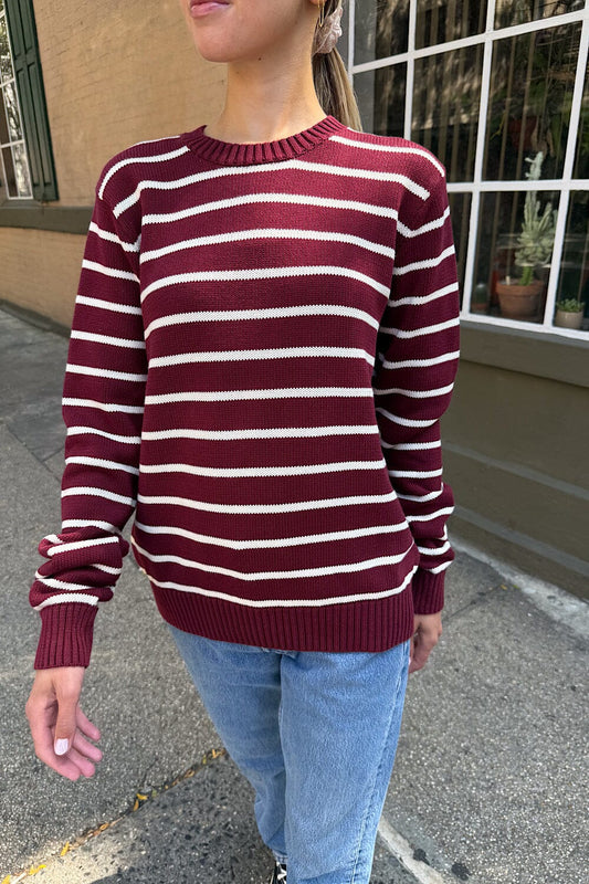 Burgundy White Stripes / Regular Fit