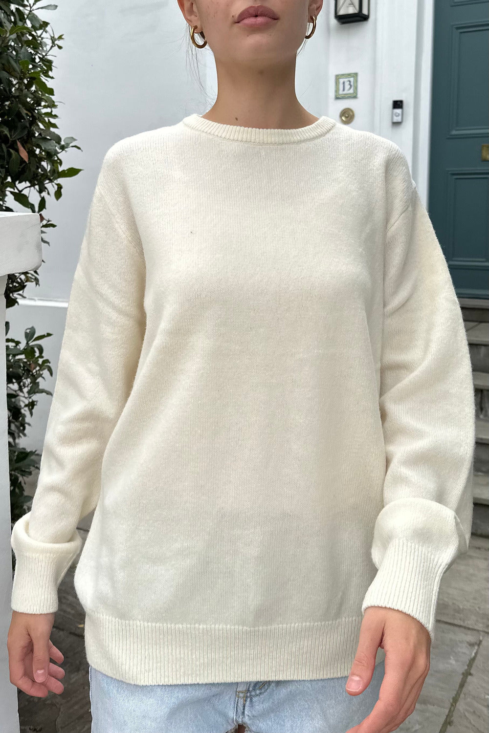 Cream / Oversized Fit
