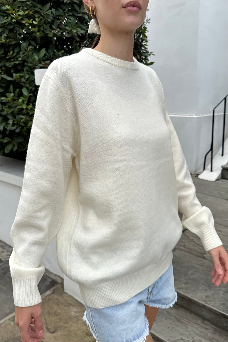 Zorina Wool Sweater | Cream / Oversized Fit
