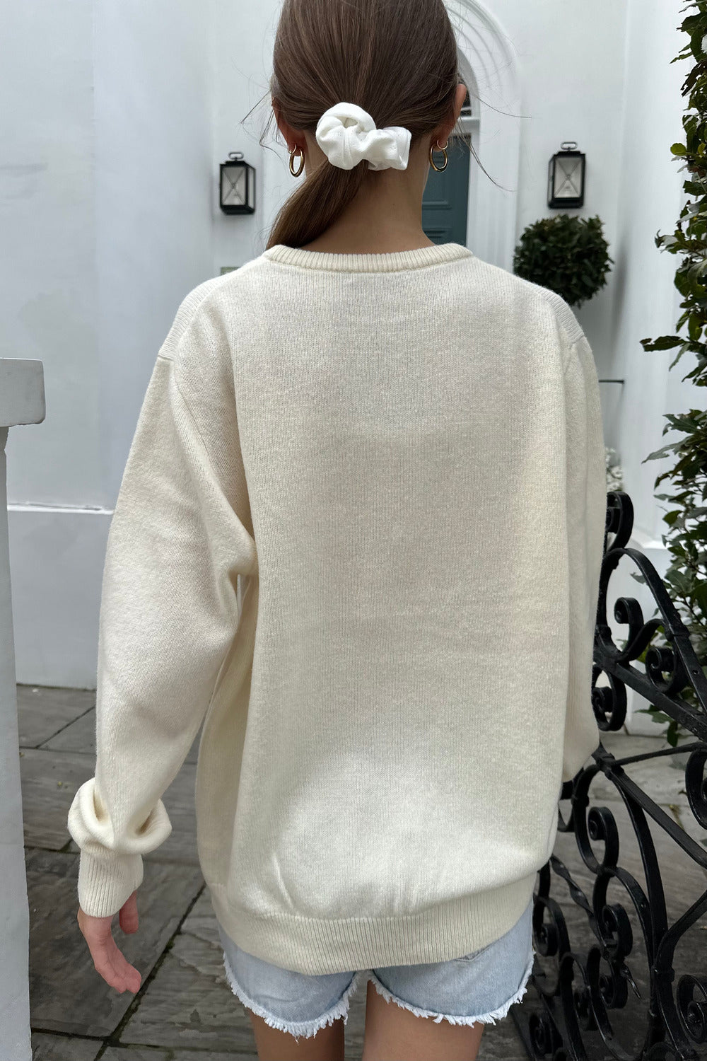 Cream / Oversized Fit
