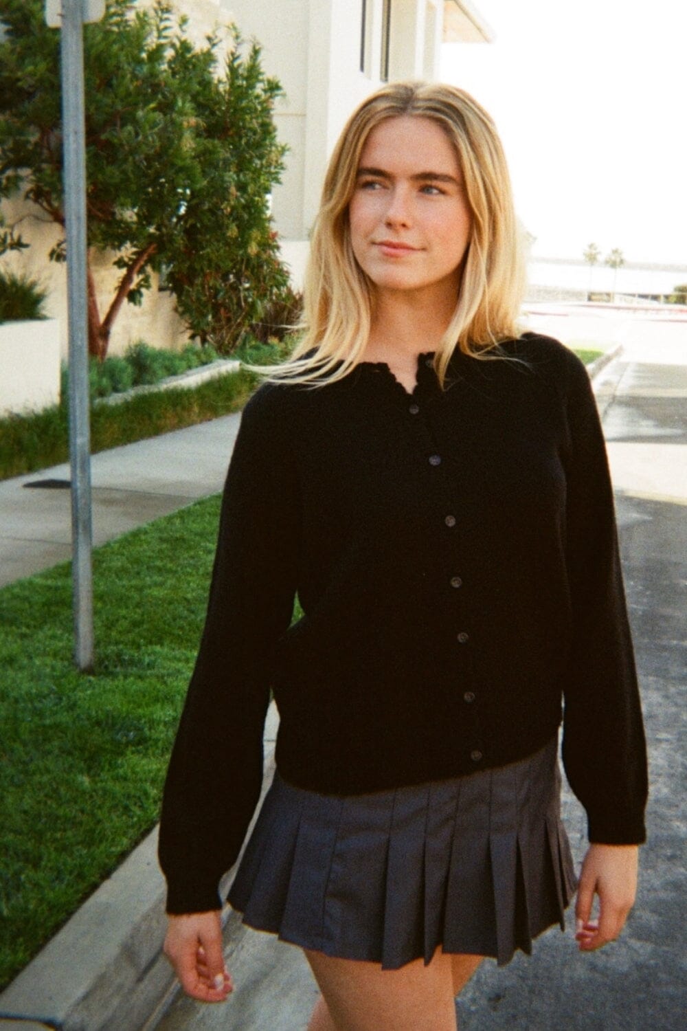 Amalie Wool Cardigan | Black / XS/S