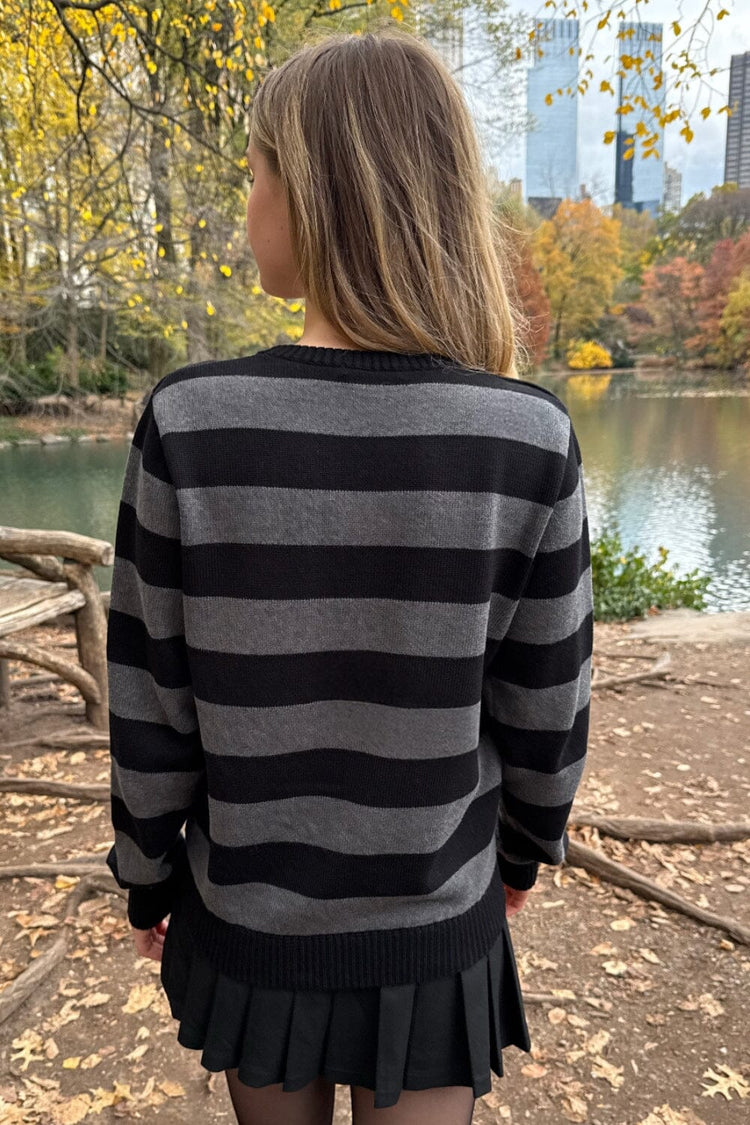 Brianna Stripes Sweater | Black Grey Stripes / Regular Fit