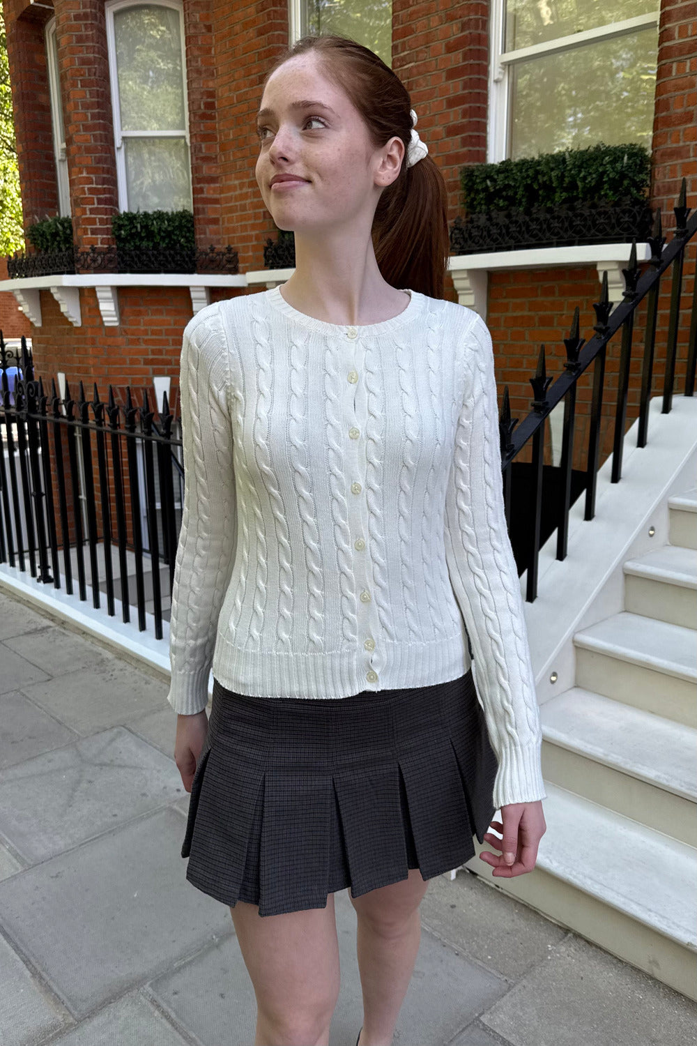 Renata Cardigan | White / Regular Fit