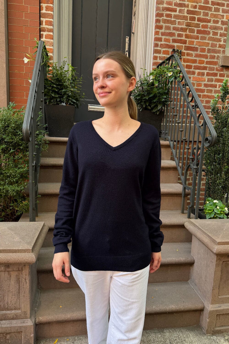 Avril Wool Sweater | Dark Navy / Oversized Fit