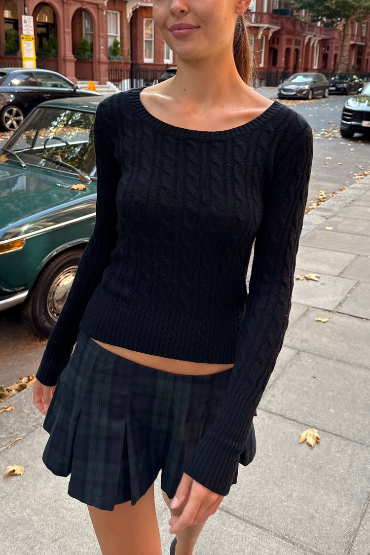 Alina Sweater | Black / Regular Fit