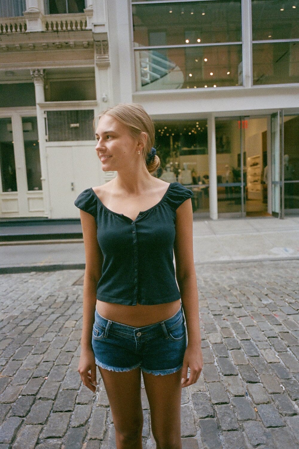 Jayda Button Top | Faded Black / XS/S