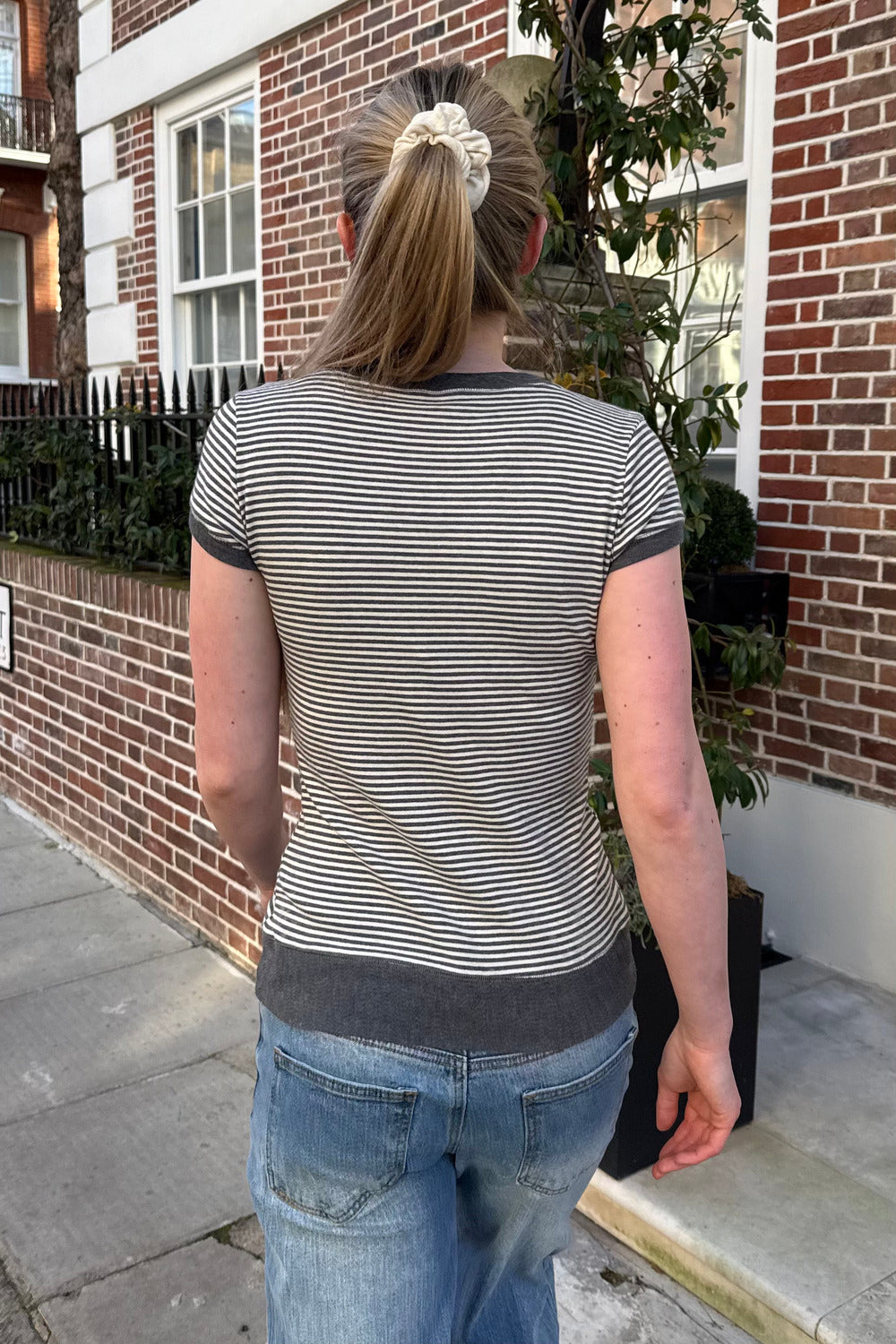 Zelly Striped Top | Dark Grey White Stripes / XS/S