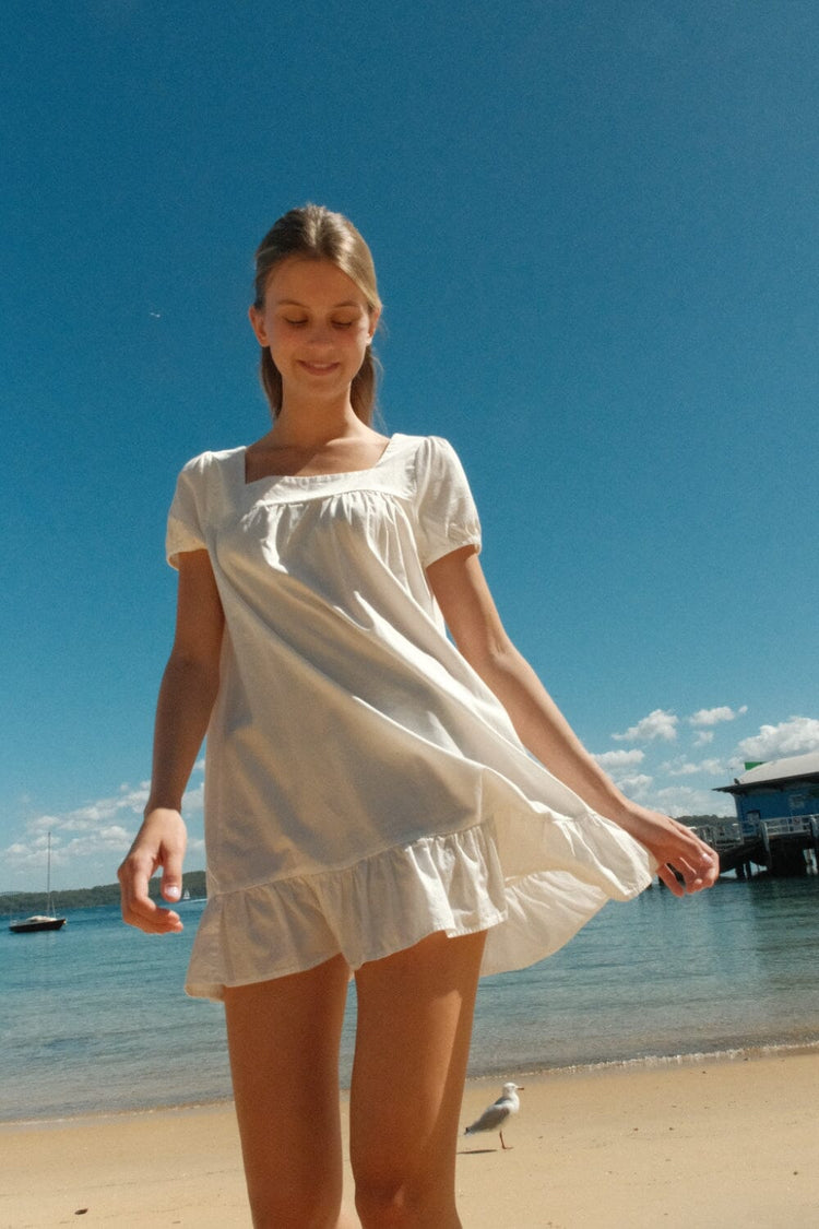 Aisha Dress | White / XS/S