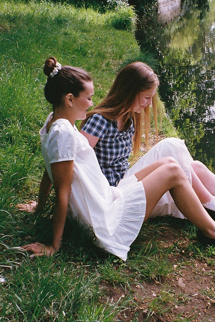 Aisha Dress | White / XS/S