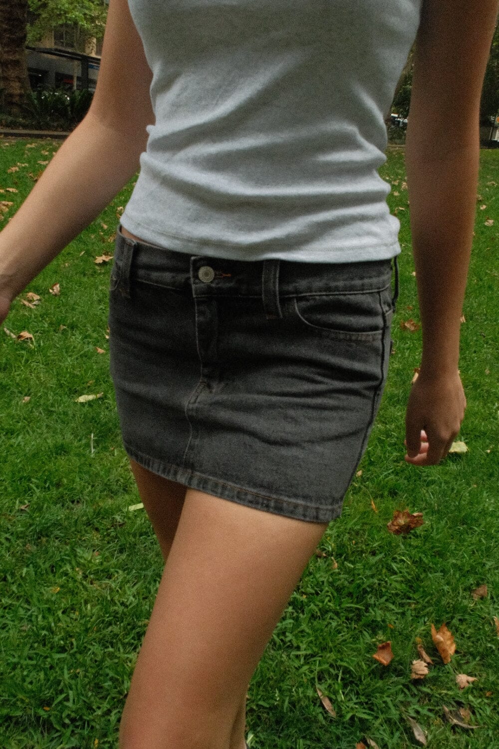 Malia Denim Mini Skirt | Faded Black Denim / XS/S